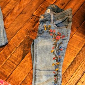 Cherokee Girls Jeans with Flowers, Size 8